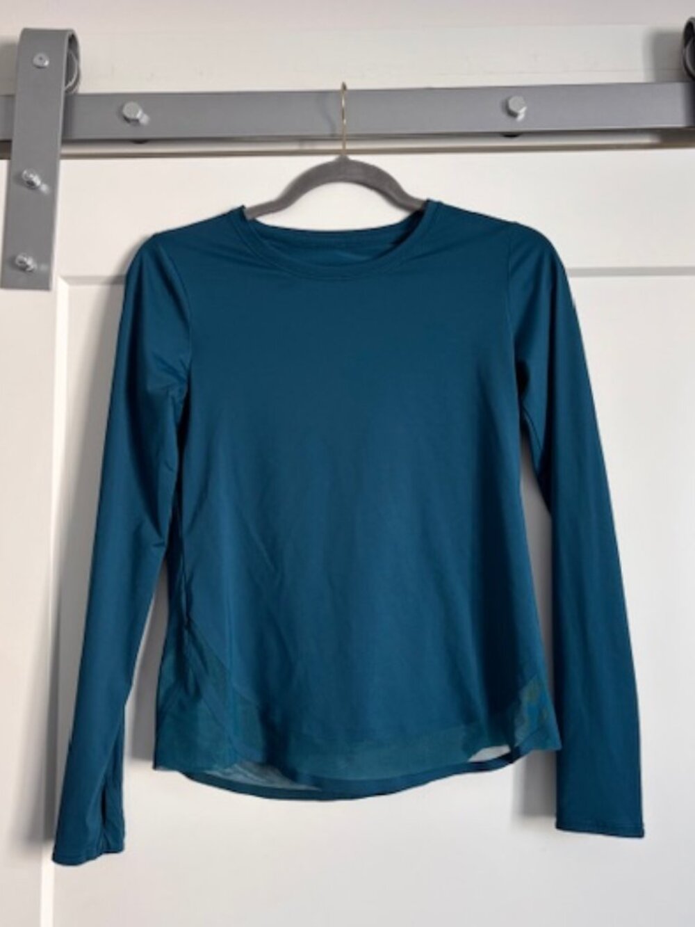 ATHLETA Cadence Top Ling Sleeve UPF 50+ Running Hiking in Coastal Teal XXS